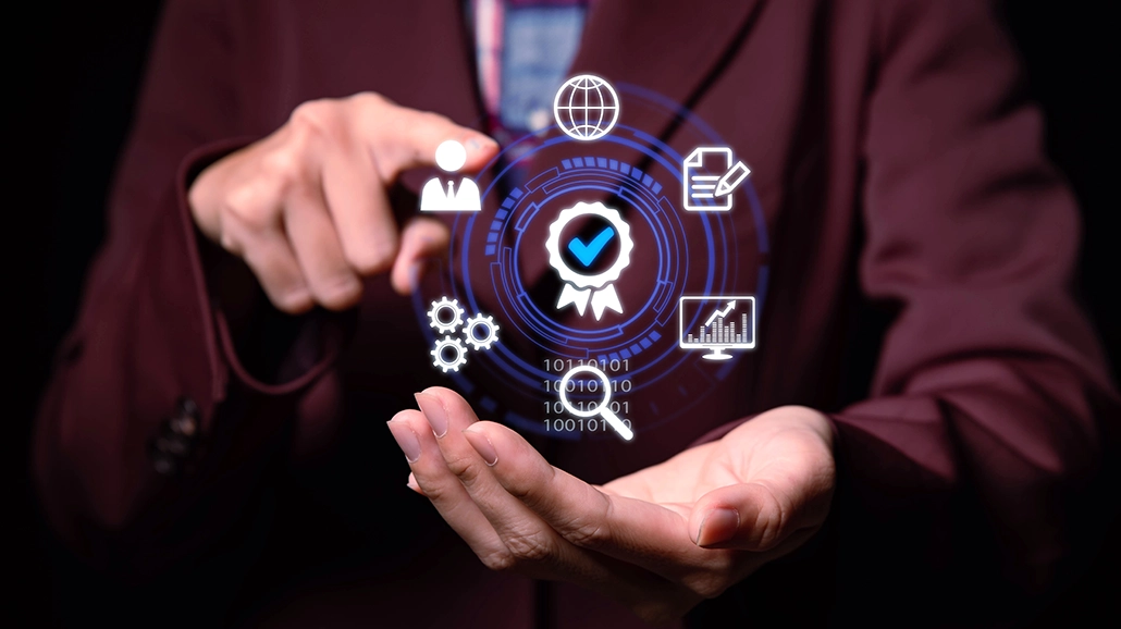 Robust Support and Maintenance